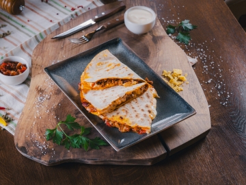 Quesadillas Western salsa szósszal 400g