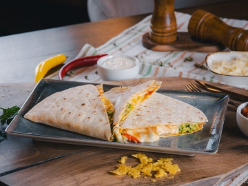 Quesadillas Chicken salsa szósszal 450g